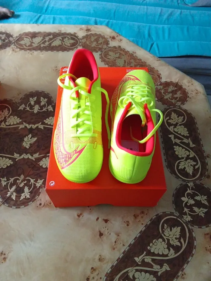 Crampons foot salle nike - photo numéro 2