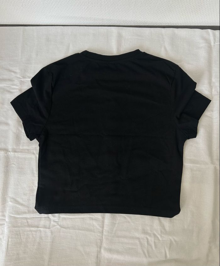 Crop top noir - photo numéro 3