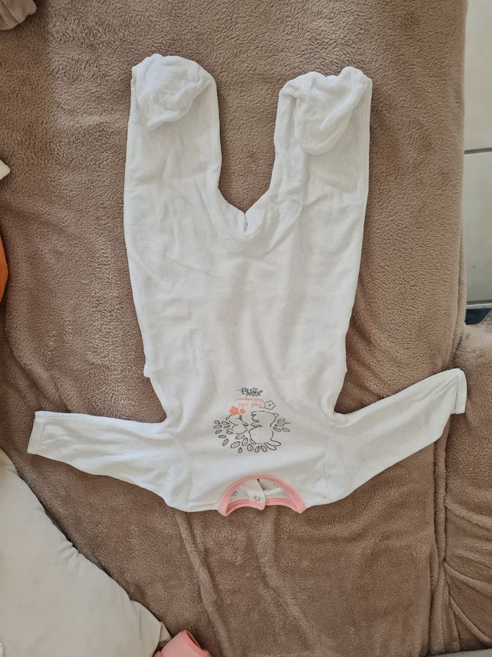 Lot de 9 pyjamas 12 mois - photo numéro 3