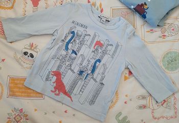T-shirt à manches longues récent 6mois (quasi neuf)