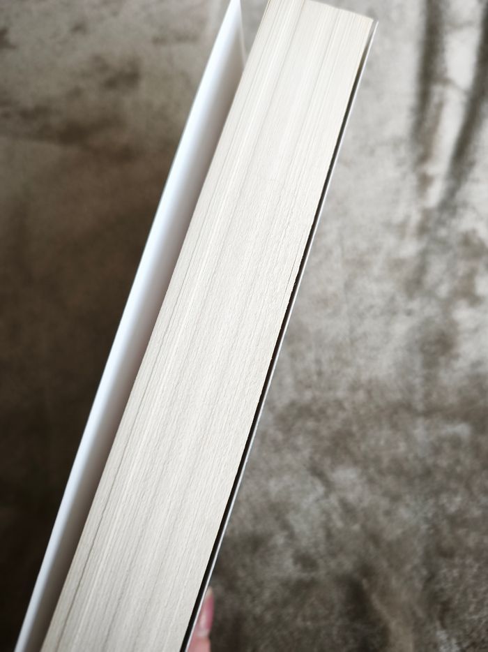Livre ils ont volée mon innocence - photo numéro 3