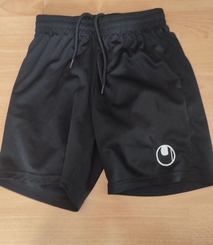 uhlsport short 8 ans