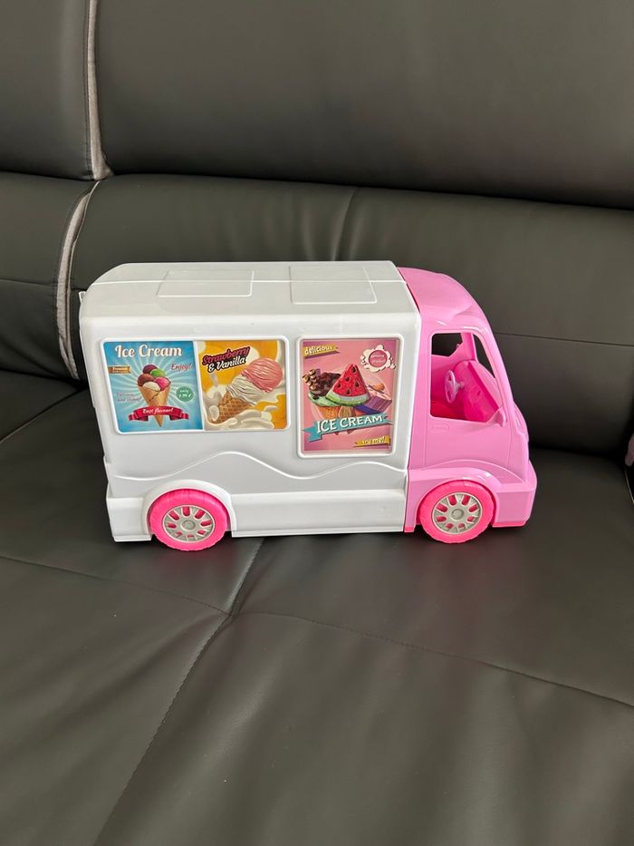 Camion de glace - photo numéro 2