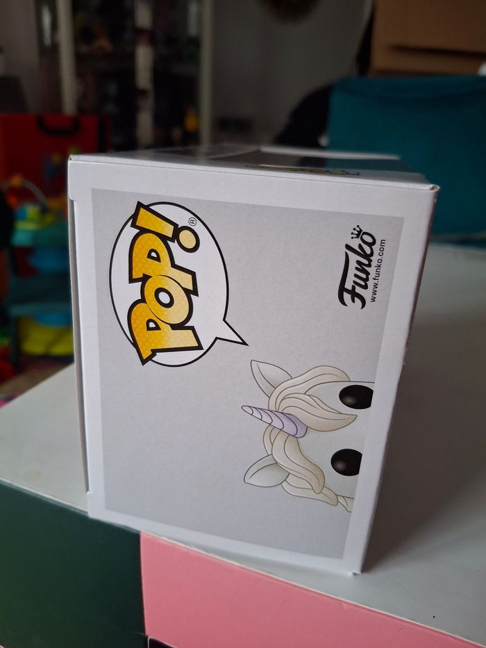 Funko pop unicorn Chase / onward ,en avant - photo numéro 5