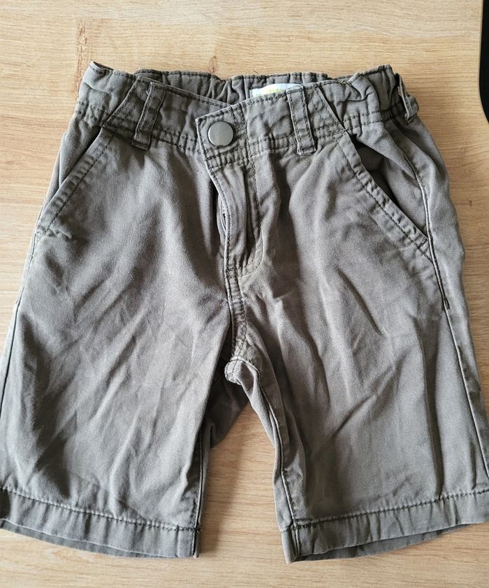 Lot 4 shorts 4ans Zara - photo numéro 7