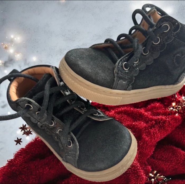 Chaussure à lacet - photo numéro 2