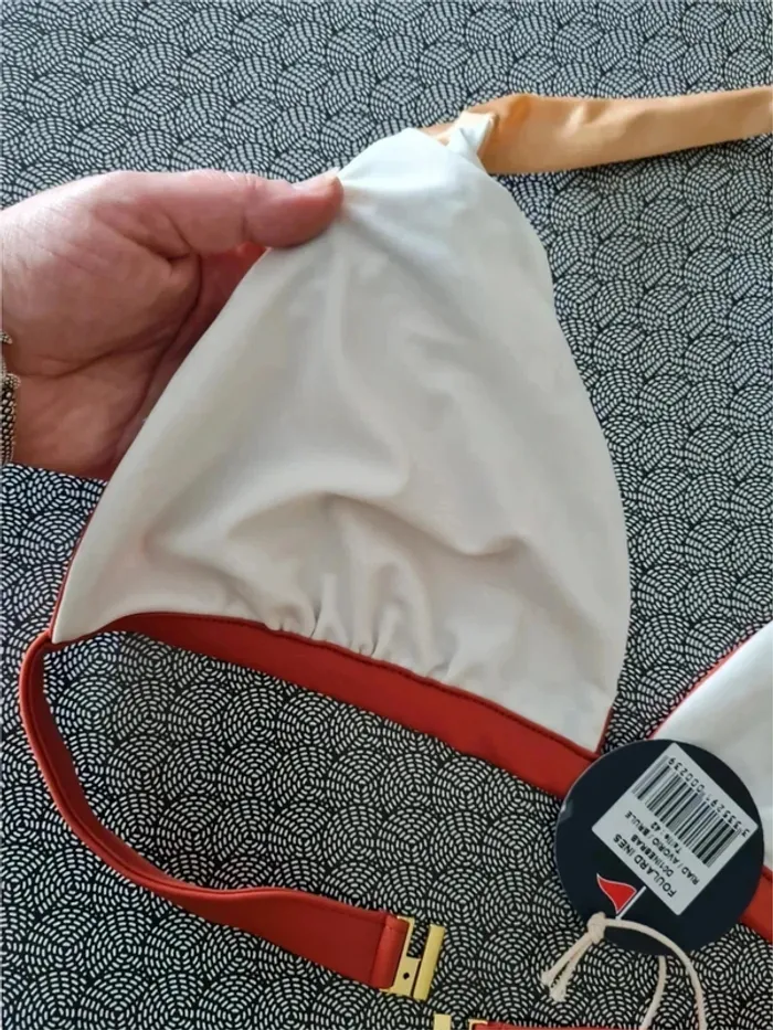 Haut de maillot de bain drapeau rouge - photo numéro 7
