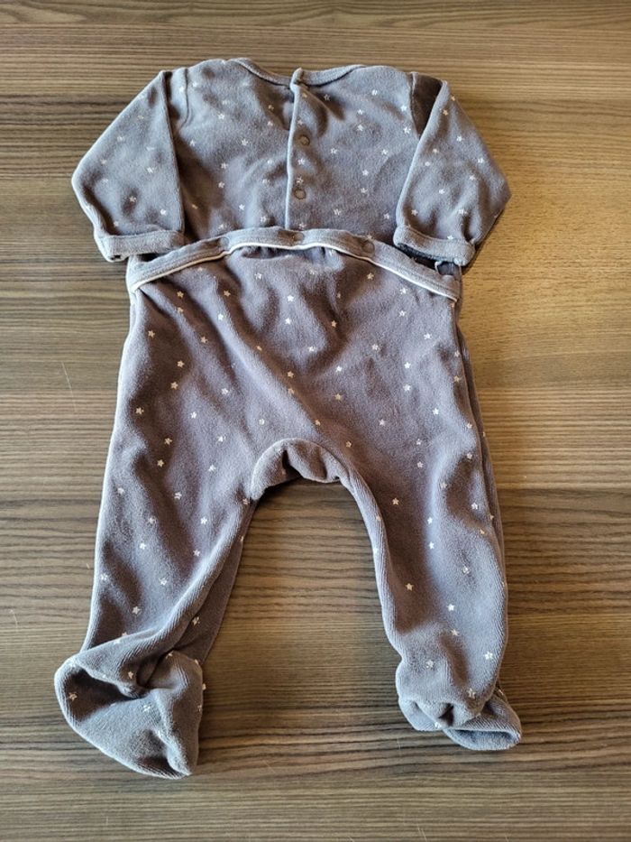 Pyjama taille 3 mois - photo numéro 2