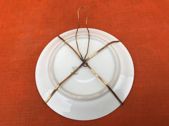 Assiette porcelaine Lourdes L' Apparition Limoges A.L France - photo numéro 4