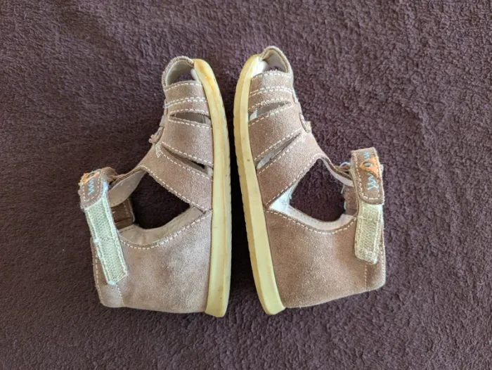Chaussures cuir semi-fermées 22 - photo numéro 5