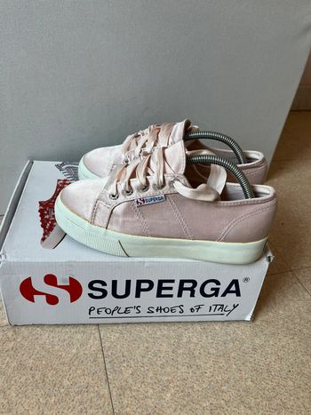 Baskets  Superga Rose Satinée Avec Sa Boîte D’origine Taille (36)