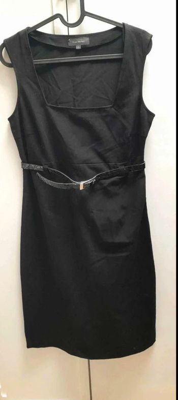 robe  noire  taille  38