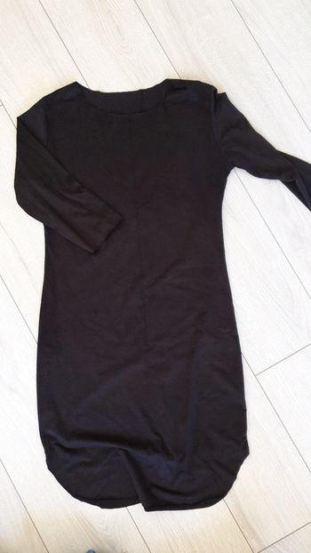 Robe courte noire taille 36