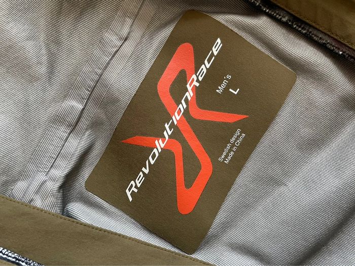 Veste révolution race - photo numéro 3