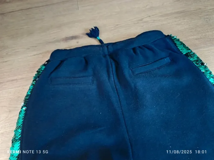 Magnifique jogging Vertbaudet taille 6 ans - photo numéro 6
