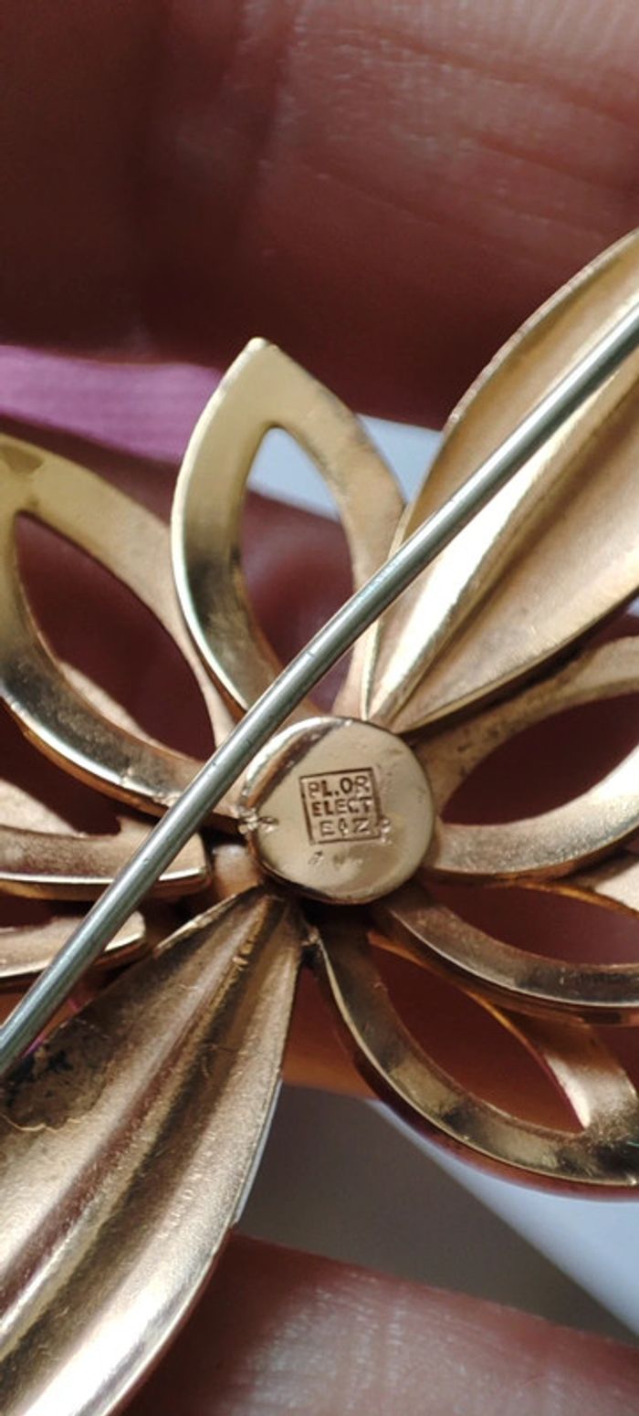 Broche plaqué or - photo numéro 7