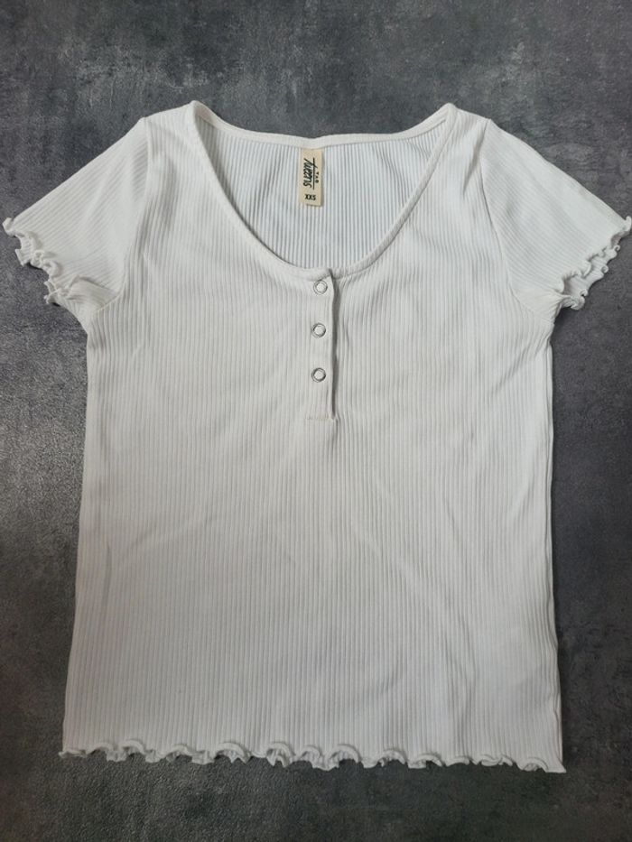 Lot 6 t-shirts/chemiser fille 12 ans très bon état - photo numéro 18