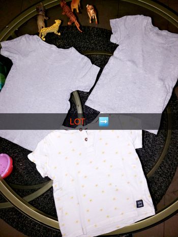 Lot tee-shirt débardeur body 12/ 18 mois
