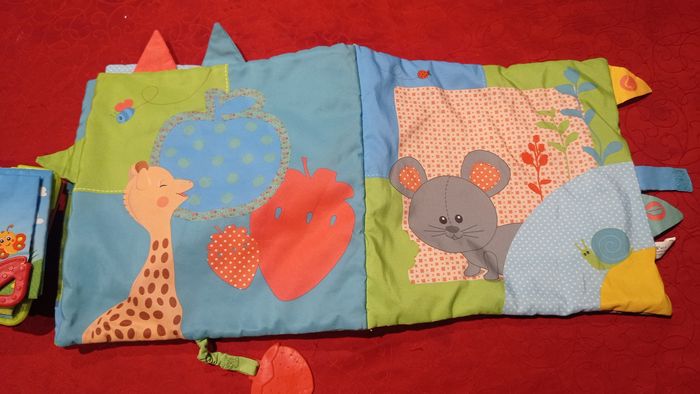 Grand livre Sophie la girafe - photo numéro 4