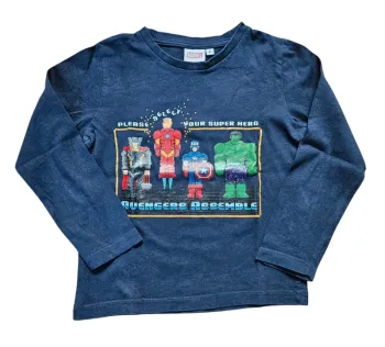T-shirt Marvel taille 6 ans