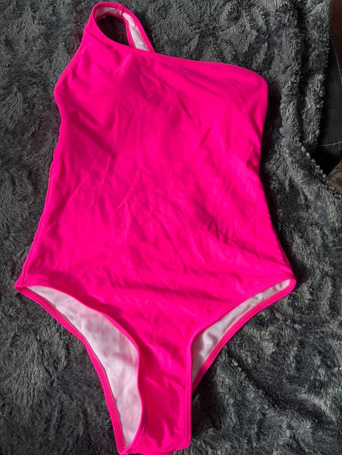Maillot de bain pour femmes - photo numéro 2