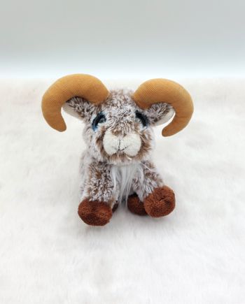 Corsica peluche doudou mini bouquetin marron chiné blanc entre ciel et mer Corse