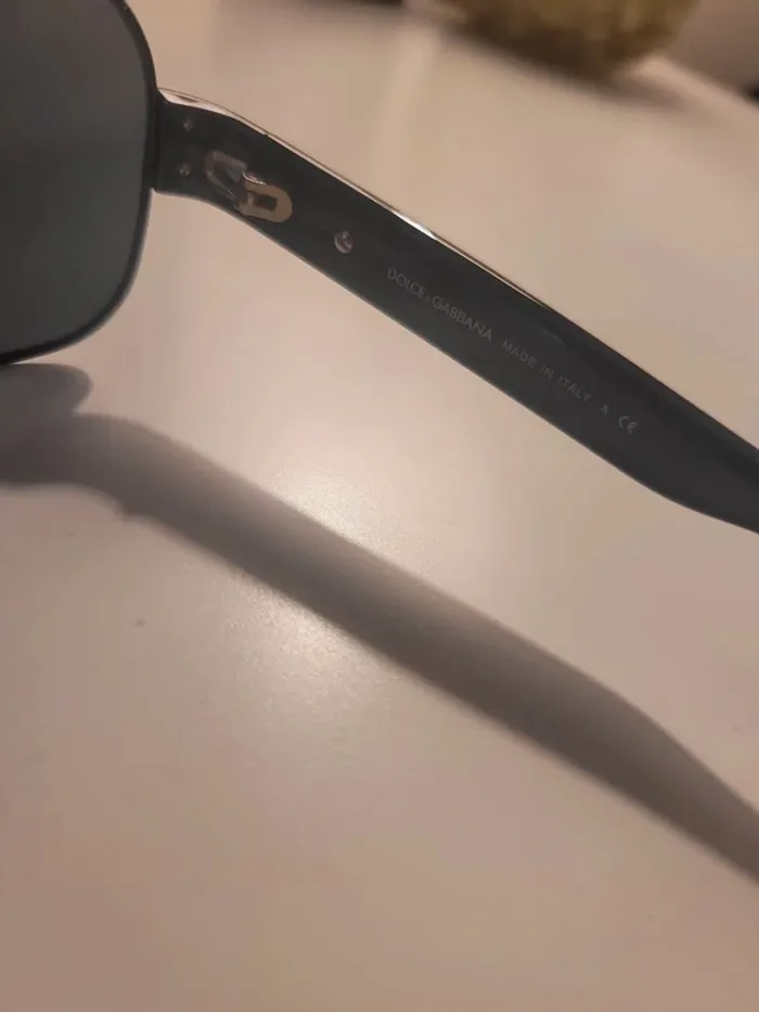 Lunette de soleil dolce gabana 🕶 - photo numéro 3
