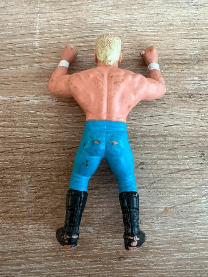 Surfer sting wcw figurine galoob wrestling - photo numéro 2