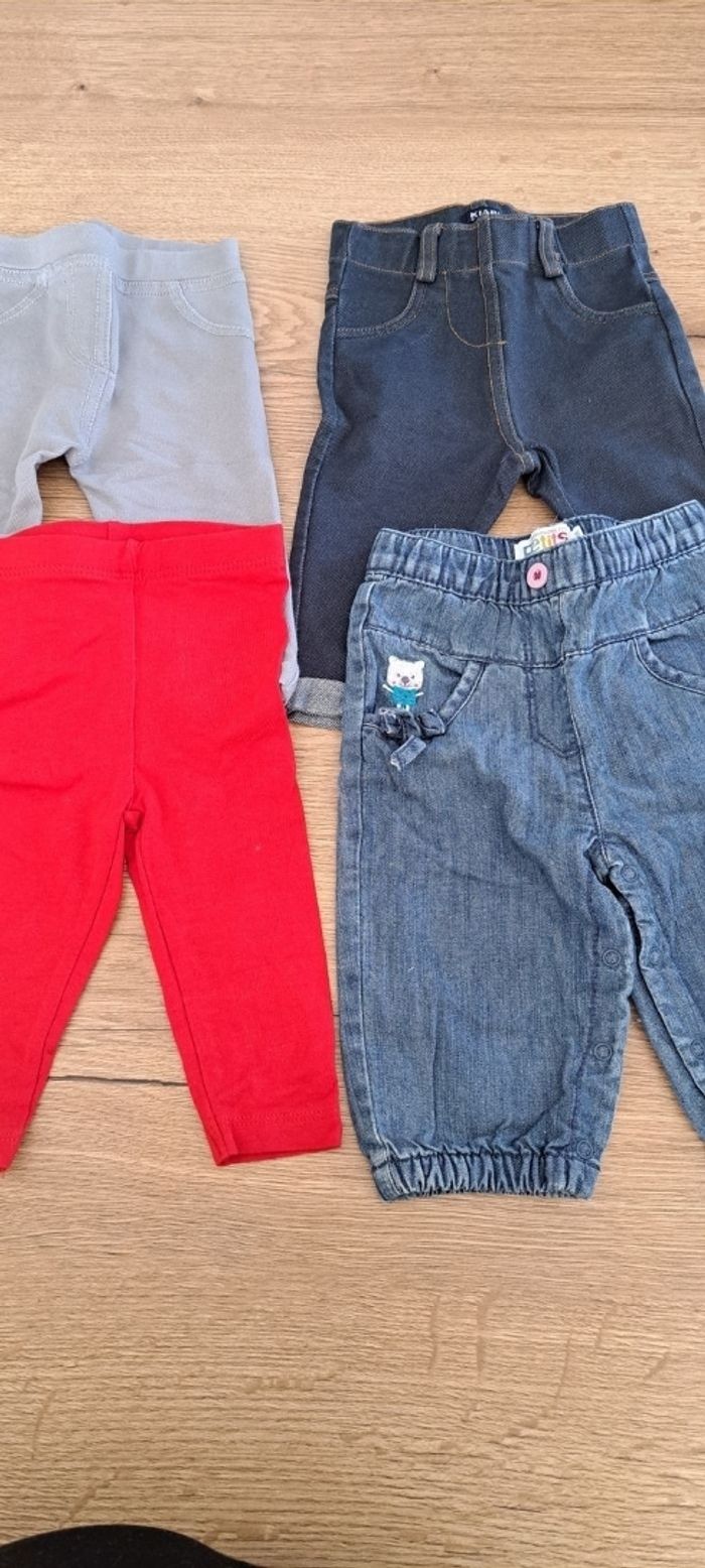 4 pantalons - photo numéro 3