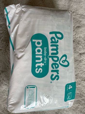 Couche pampers pants t4