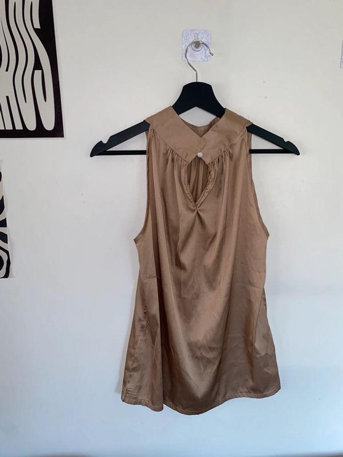 Haut en satin - photo numéro 2