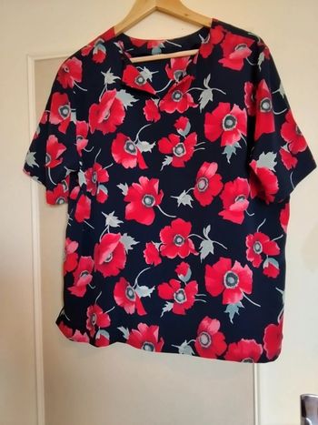 Haut grande taille fleuri 5XL / 50