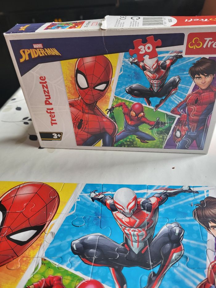 Puzzle Spider Man 30 pièces - photo numéro 2