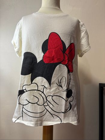 T-shirt fille taille 134/140