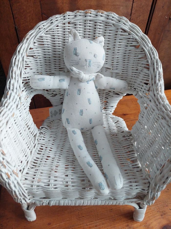 Doudou chat imprimé hiboux Petit Bateau