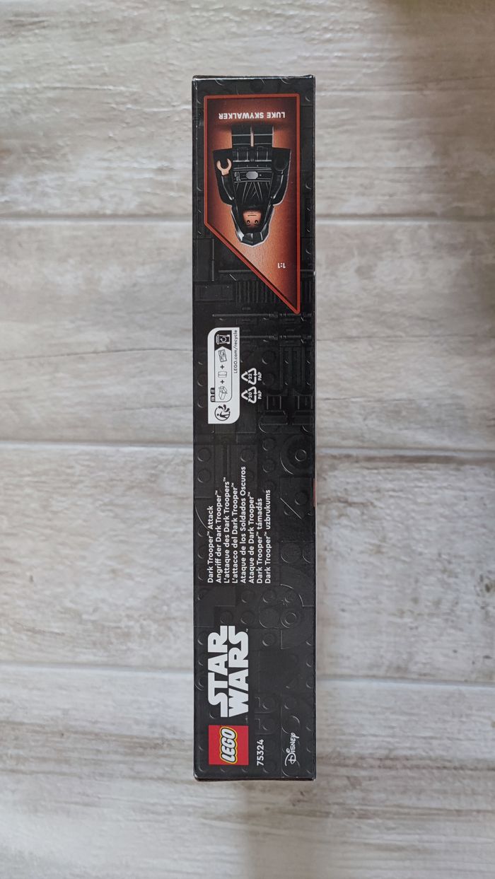 Lego Star Wars 75324 L'attaque des Dark Troopers - photo numéro 6