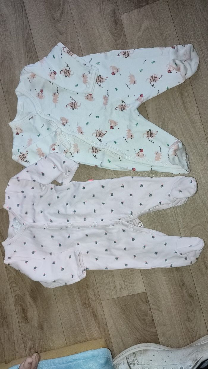 Lot pyjamas fille légers