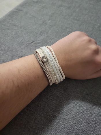 Manchette blanche aimantée