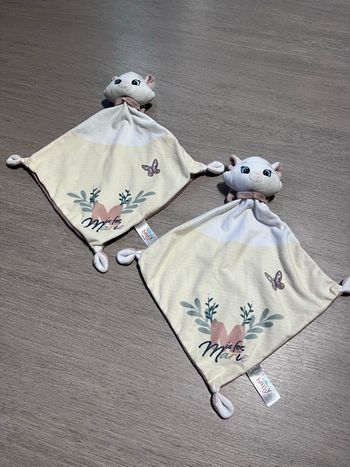 Lot 2 doudous Marie les aristochats M is for Marie neufs sans étiquettes