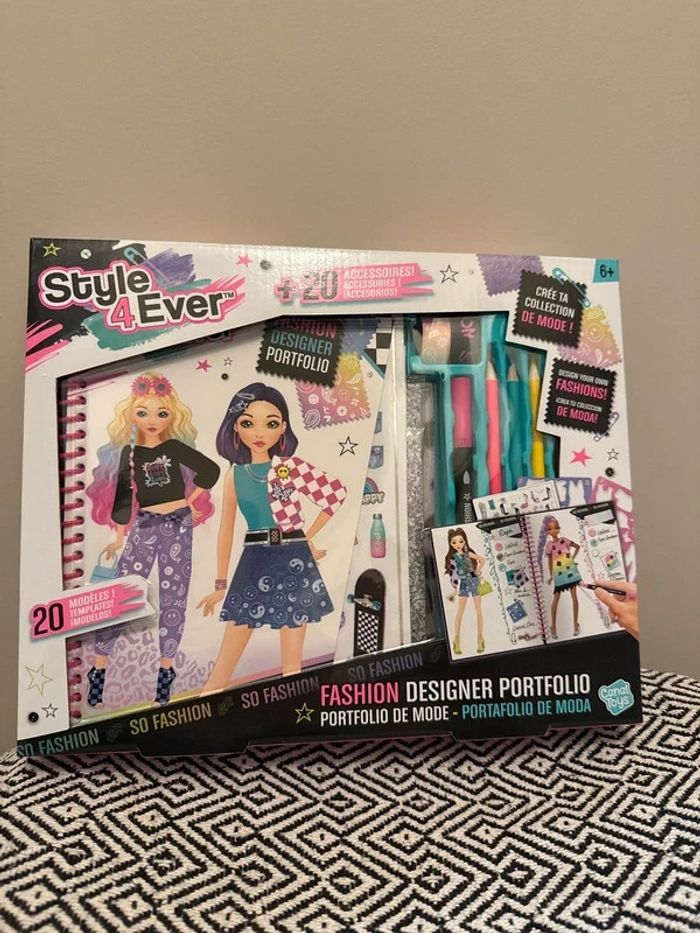 Canal Toys- Collection Style 4Ever - Fashion Designer : Portfolio de mode