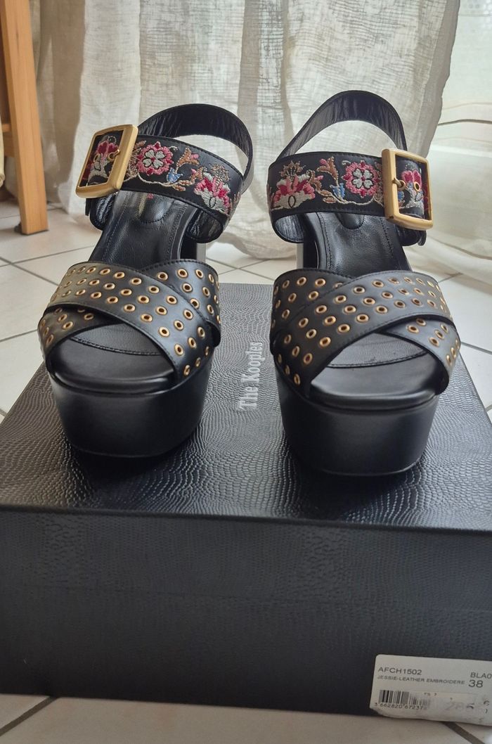 Sandales compensées The Kooples neuves