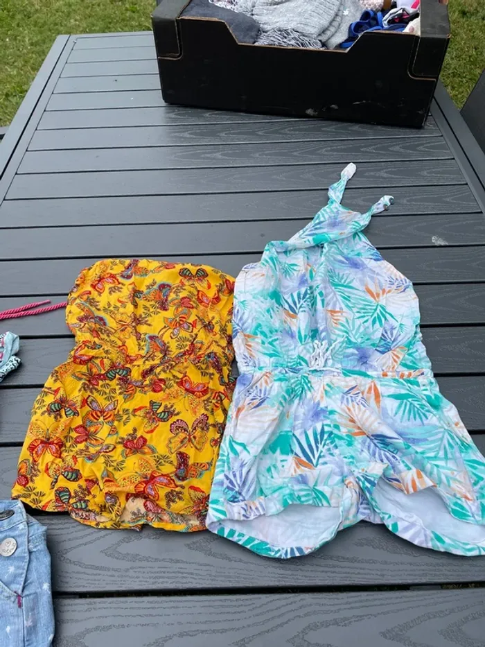 Robe et combi short 4 ans - photo numéro 2