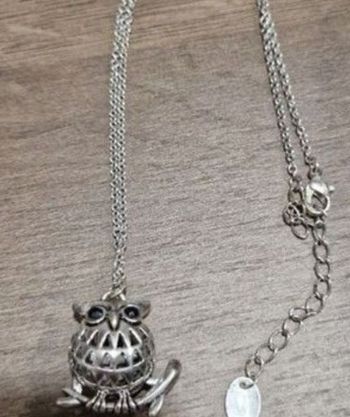 chaîne argenté avec petit hibou