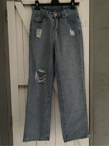 Jean troué mom slim