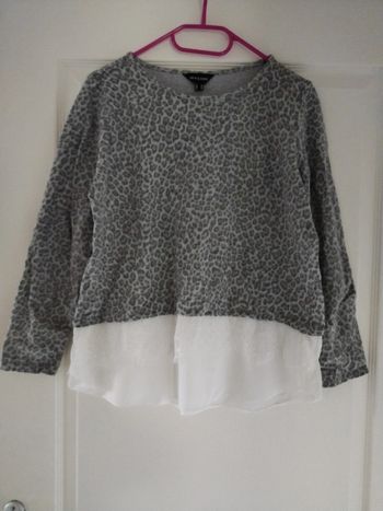 Pull neuf juste lavé taille 42