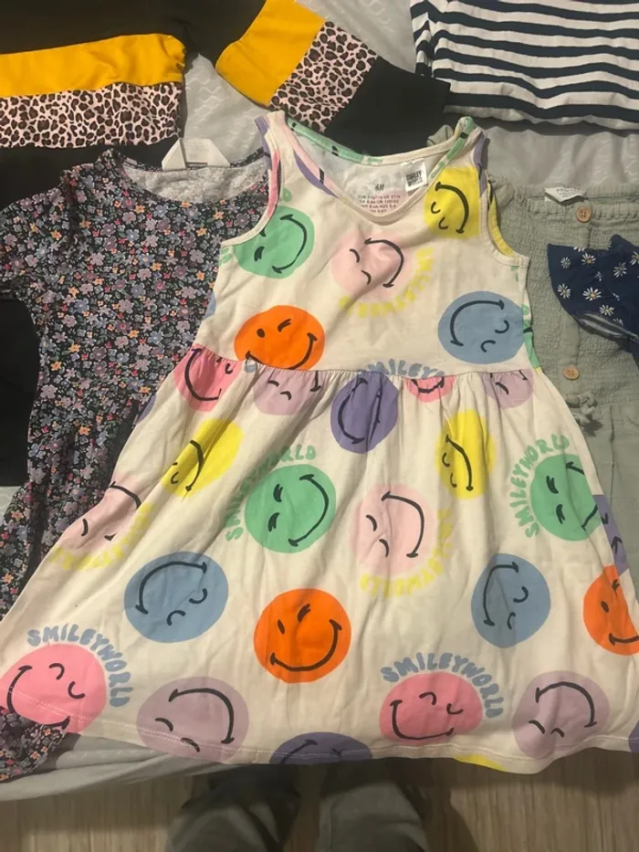 Lot vêtements été fille 4/5 ans - photo numéro 8