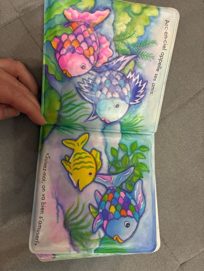 Livres de bain race en ciel et ses amis - photo numéro 3