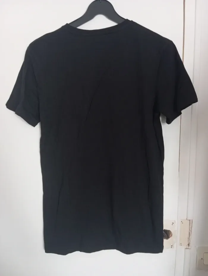 Tee-shirt - photo numéro 2