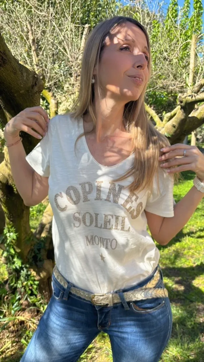 Tee-shirt coton tendance crème avec inscription dorée pailletée Taille unique - photo numéro 10
