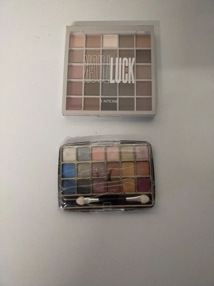 Lot de 2 palettes d'ombre à paupières